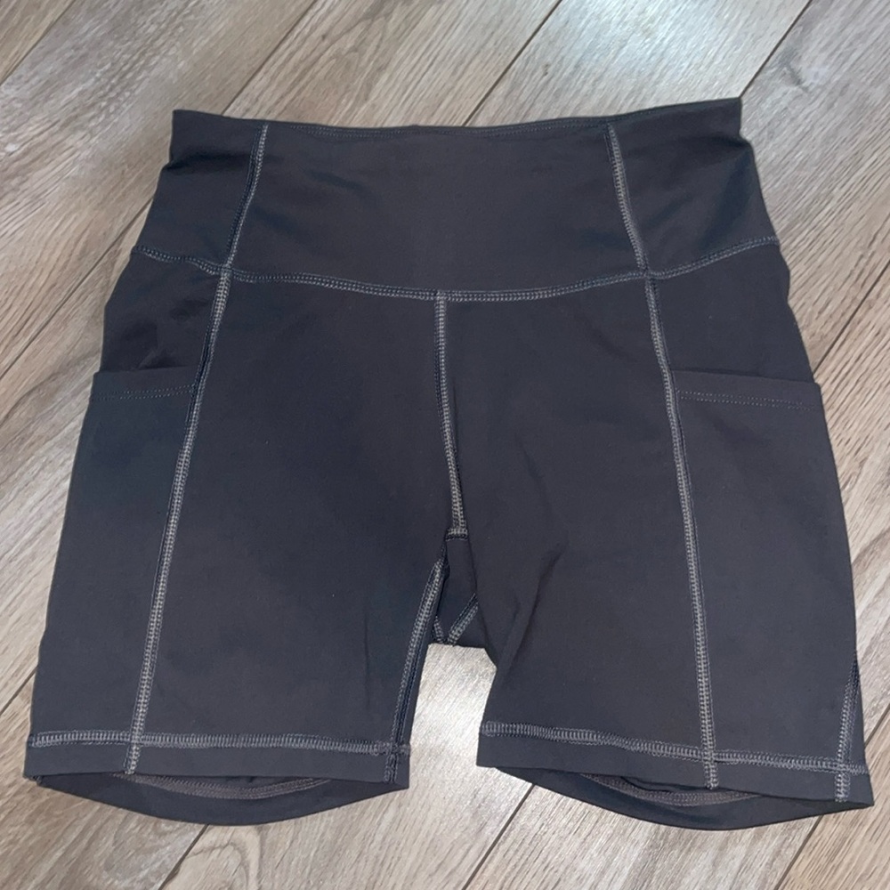 Women’s Gym biker shorts